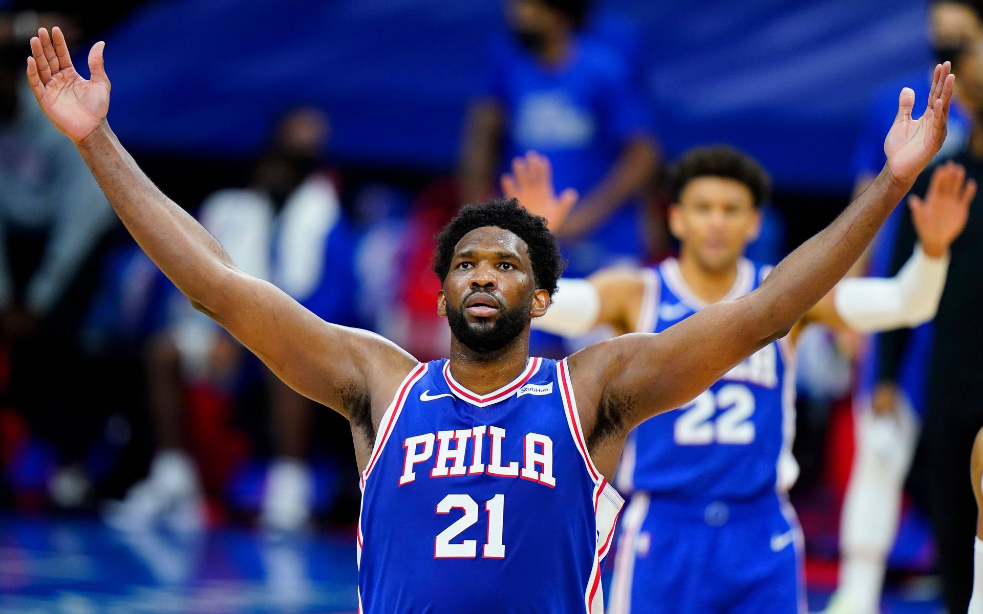 恩比德我将化身NBA大球迷热议(恩比德精彩集锦)